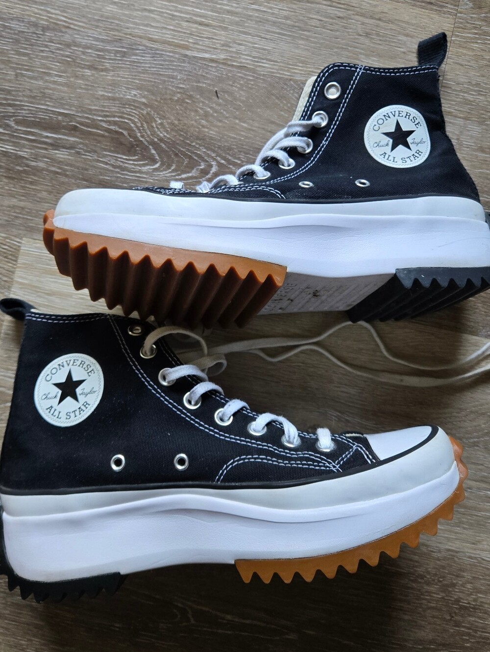 Converse Run Star Hike Platform Sneakers Womens Size 9.5/mens 8 - Picture 2 of 5
